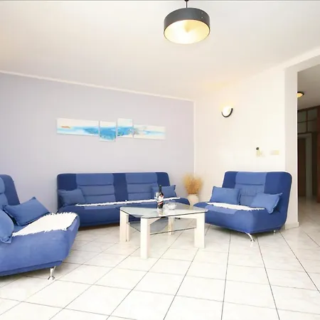 Appartement Gorgeous In With Wifi