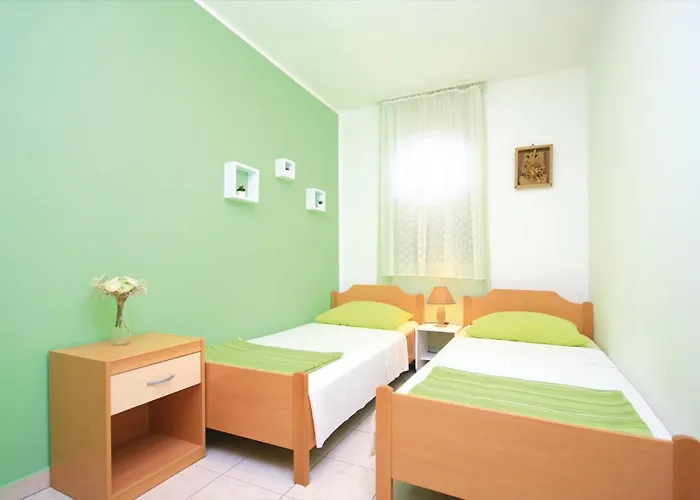 Апартаменты 19 *