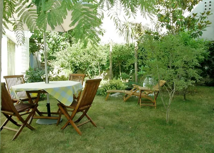 Апартаменты 19 *